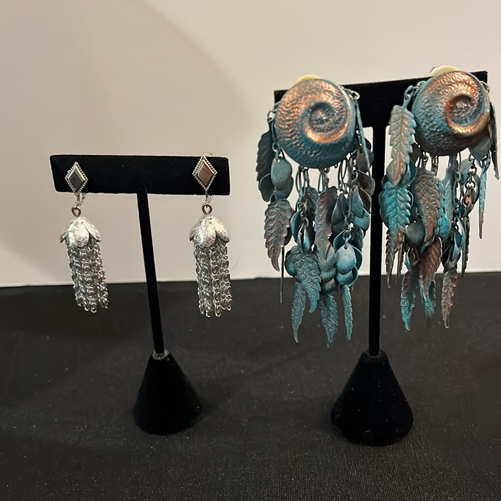 Sarah Coventry & Copper brushed on Turquoise Clip On Earrings. 2 pair.